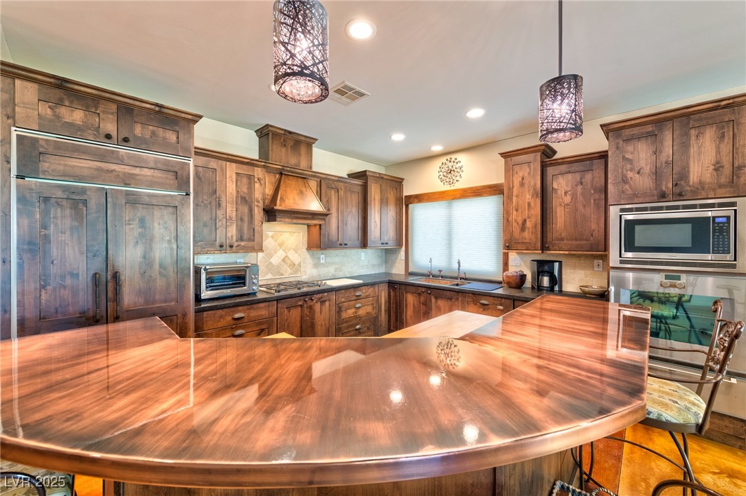 920 Royal Plum Lane