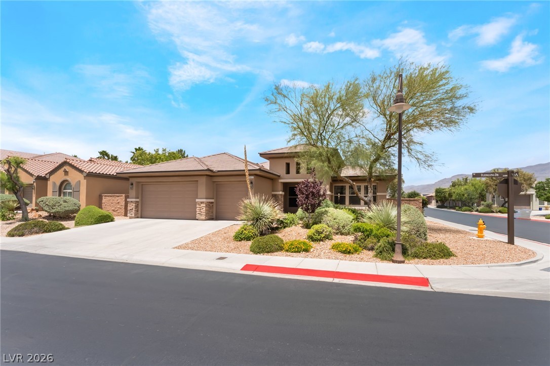 3412 Fledgling Drive
