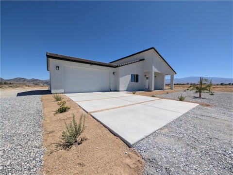 Homes For Sale - 4670 Medicine Man Rd<br/> Pahrump, NV 89048