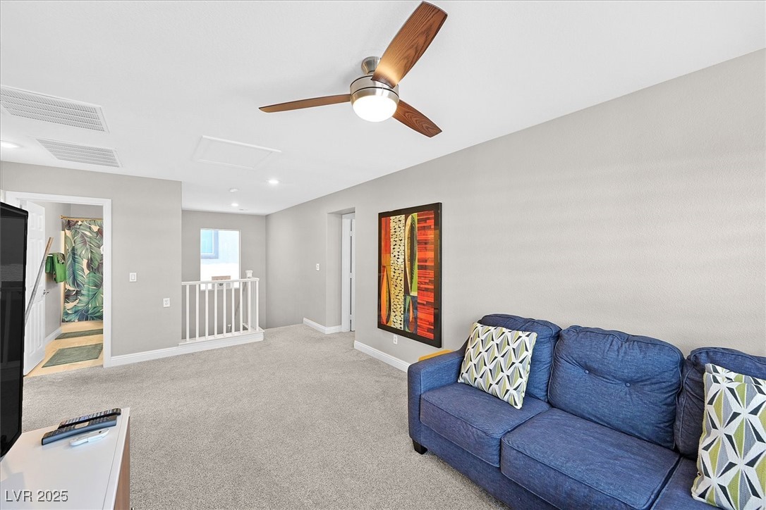 Las Vegas, Nevada 89138, United States, 3 Bedrooms Bedrooms, ,2 BathroomsBathrooms,Residential,Pending,9835