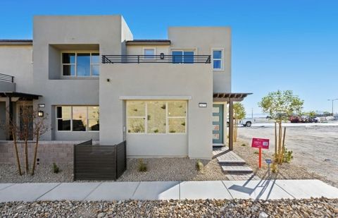 1530 Hopeful Lark Lane Las Vegas NV 89138