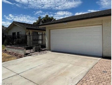 Photo of 600 Woodmount Drive, Las Vegas, NV 89107 (MLS # 2820055)