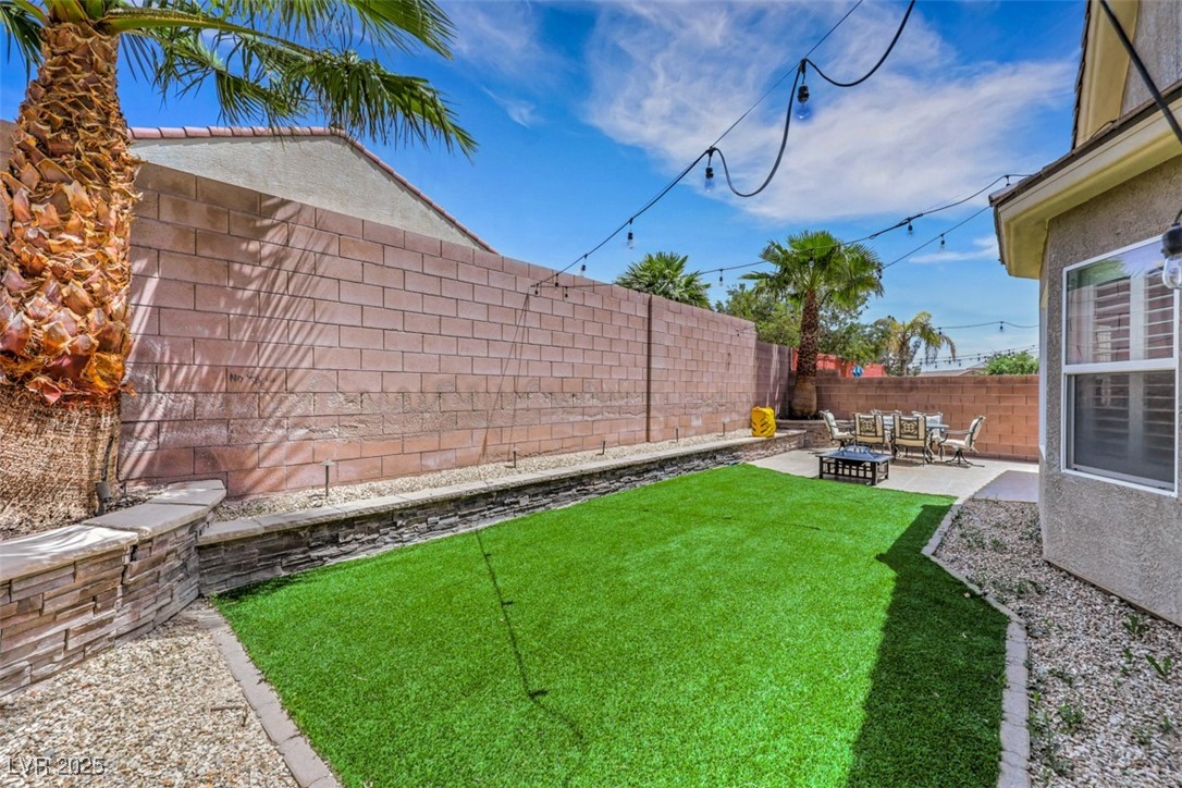 Las Vegas, Nevada 89131, United States, 3 Bedrooms Bedrooms, ,2 BathroomsBathrooms,Residential,Active,130035