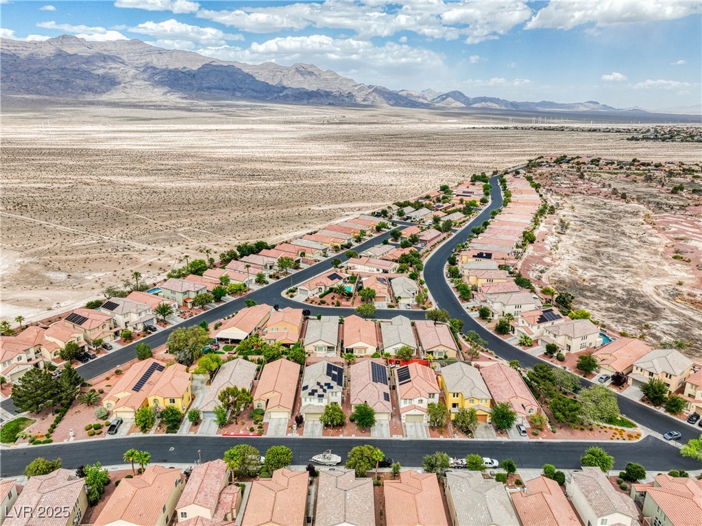 Las Vegas, Nevada 89131, United States, 3 Bedrooms Bedrooms, ,2 BathroomsBathrooms,Residential,Active,130035