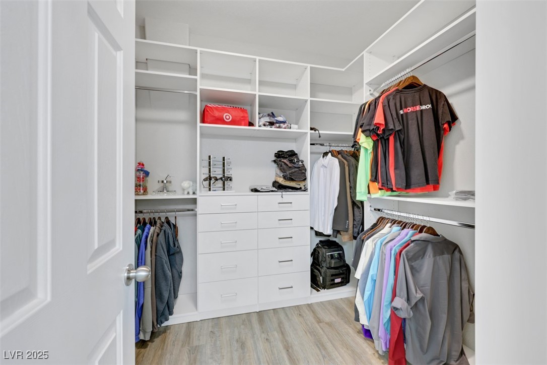 Las Vegas, Nevada 89131, United States, 3 Bedrooms Bedrooms, ,2 BathroomsBathrooms,Residential,Active,130035