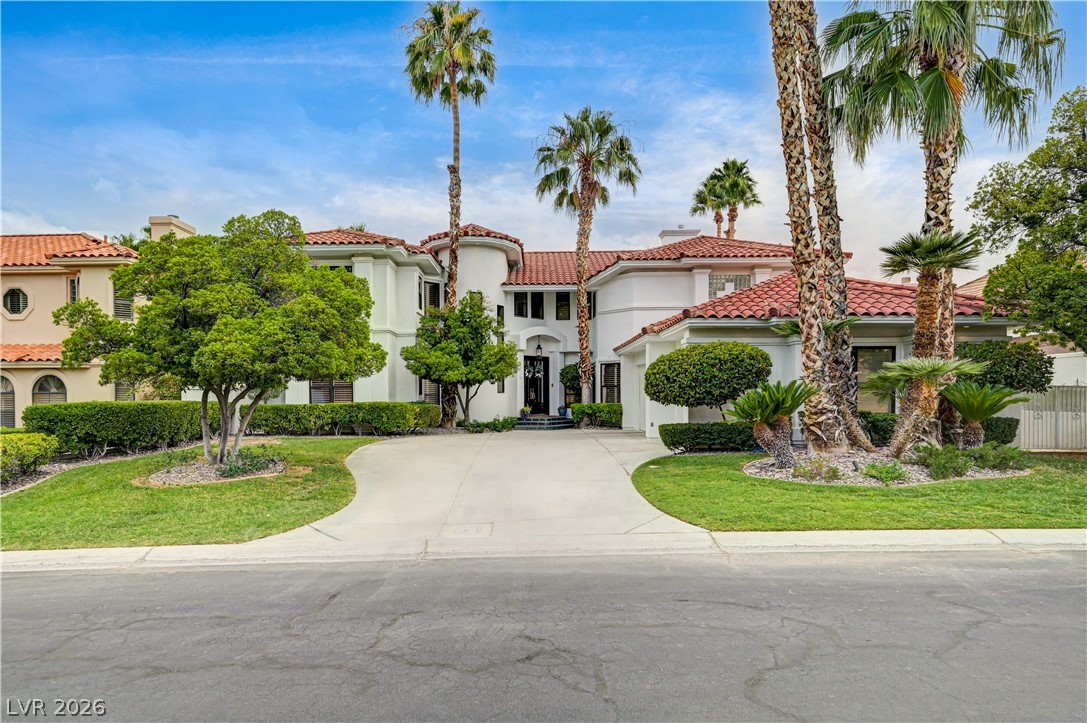 8901 Robinson Ridge Drive