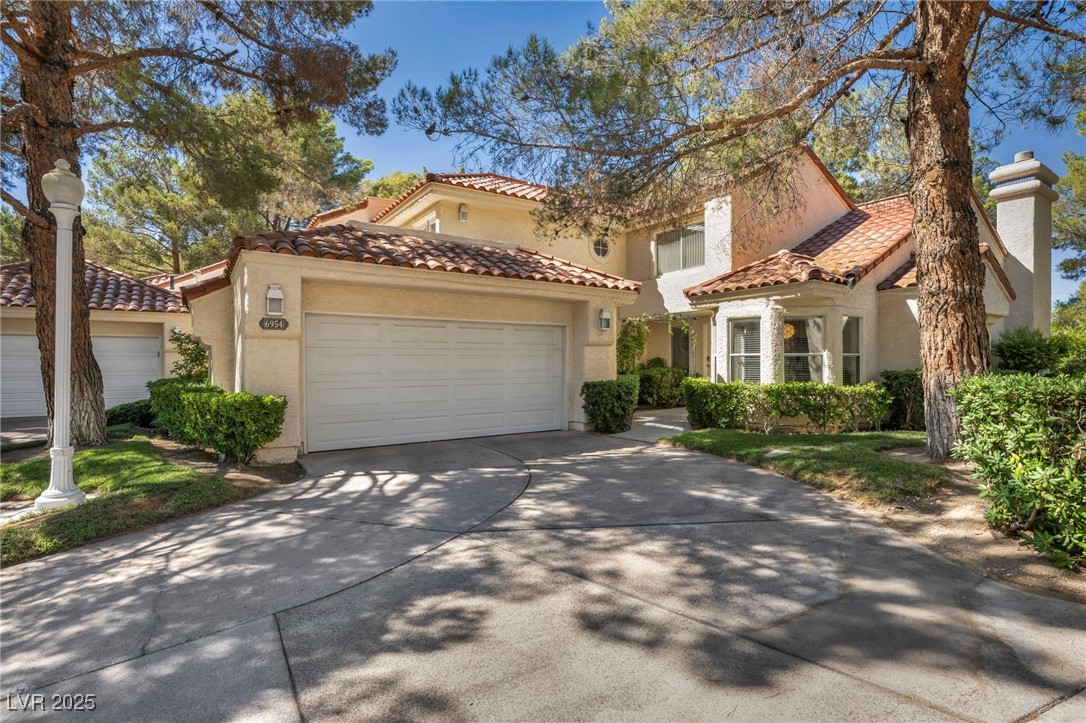 6954 Emerald Springs Lane