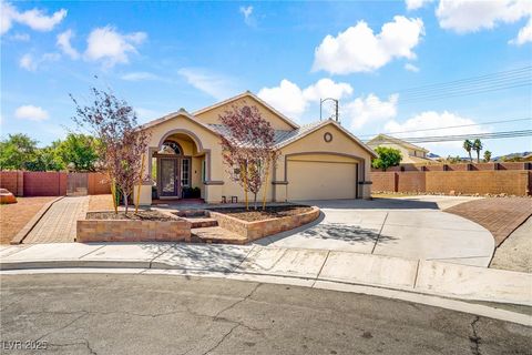 Photo of 6921 Greenery Court, Las Vegas, NV 89130 (MLS # 2730204) Photo of 6921 Greenery Court, Las Vegas, NV 89130 (MLS # 2730204)