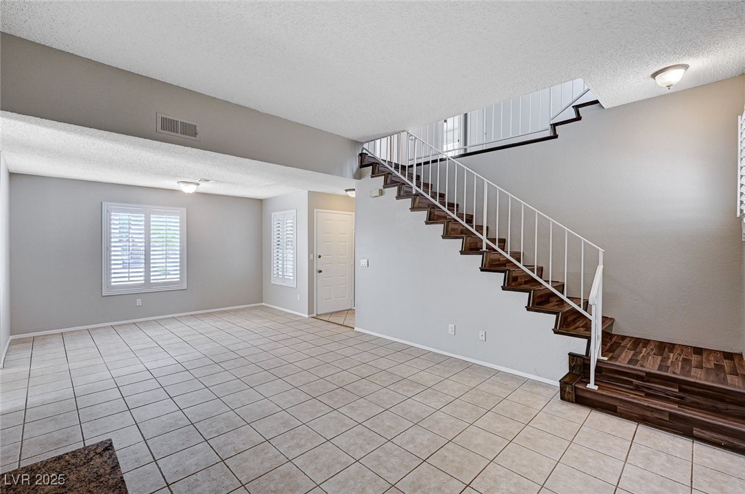 900 Clipper Drive