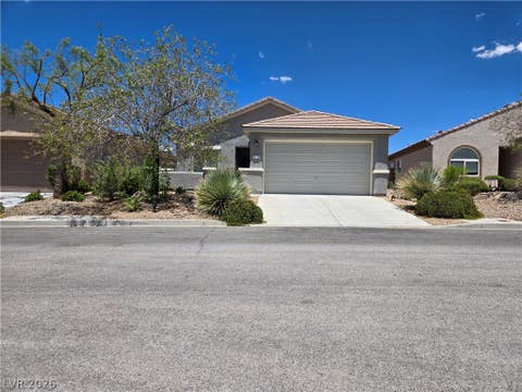 Homes For Rent - 2774 Alnwick Court<br/> Clark County, Henderson, NV 89044
