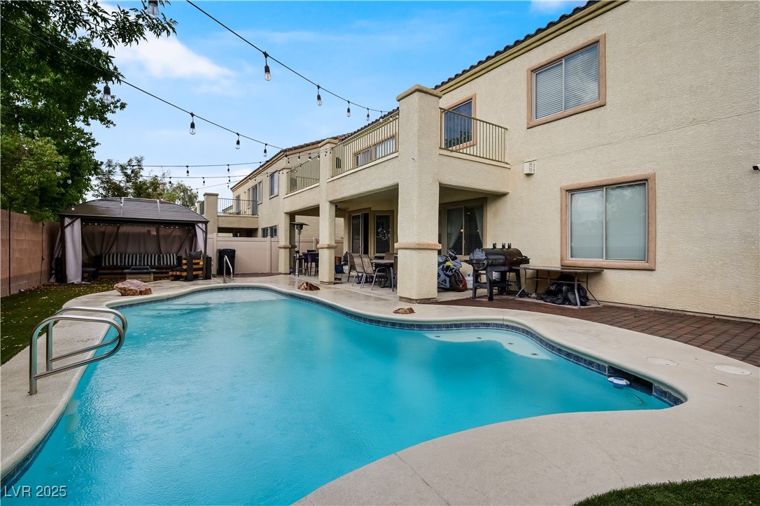 Properties 4 3921 Ravens Court