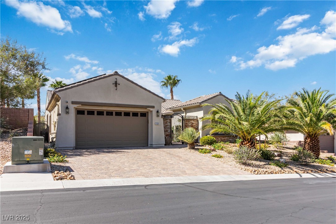 2669 Chateau Clermont Street