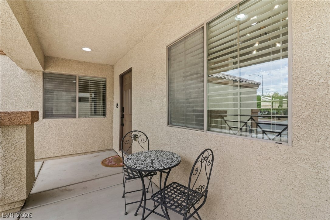 5828 Austin English Street