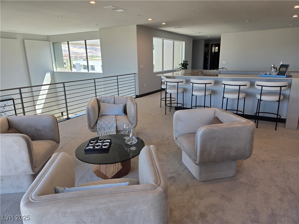 36 Rainbow Point Place