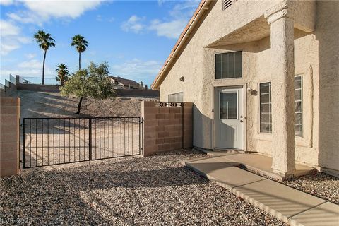 Single Family Residence in Laughlin NV 2292 Dark Canyon Court 42.jpg