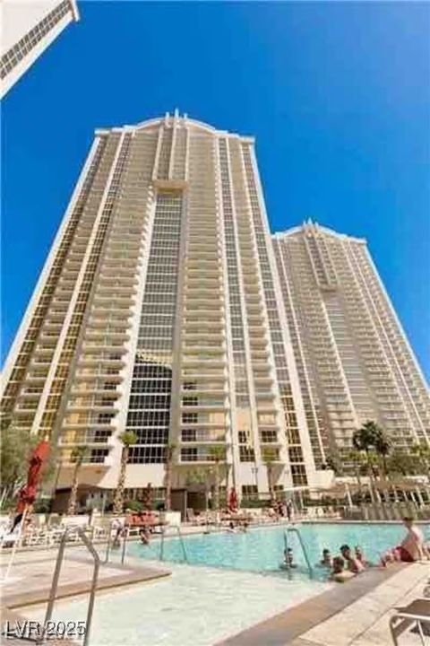 135 E Harmon Avenue 2717 Las Vegas NV 89109