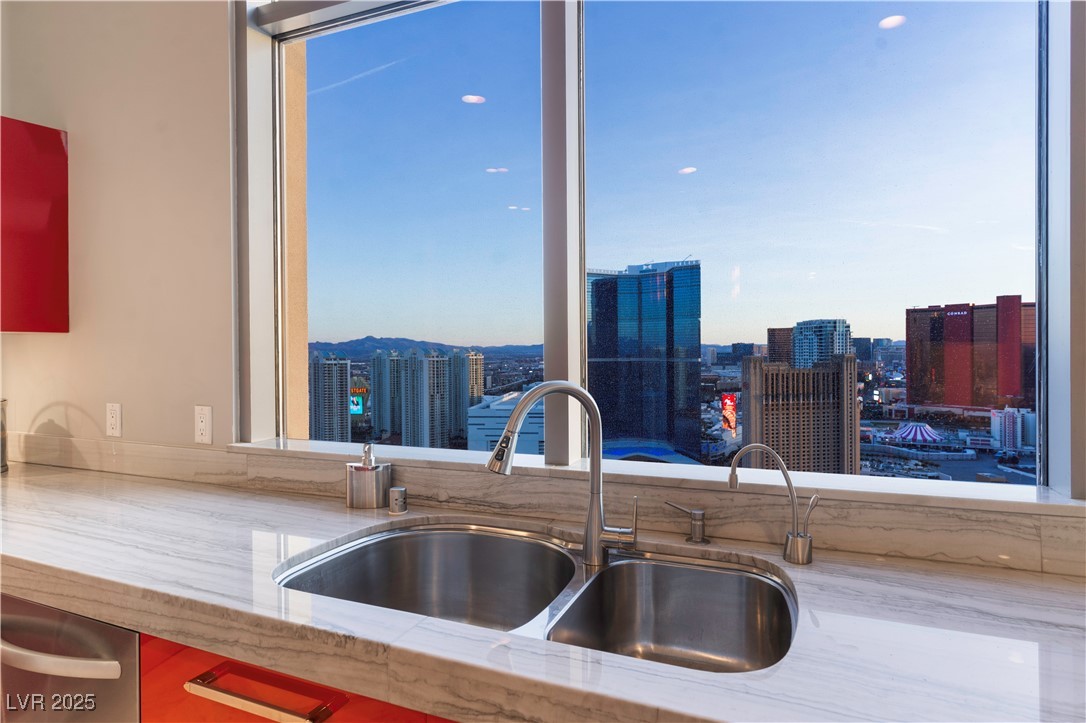 200 W Sahara Avenue 4101