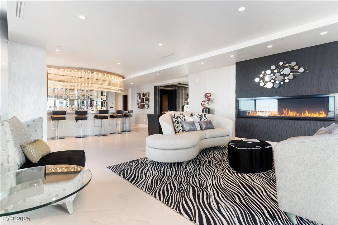 200 W Sahara Avenue 4101