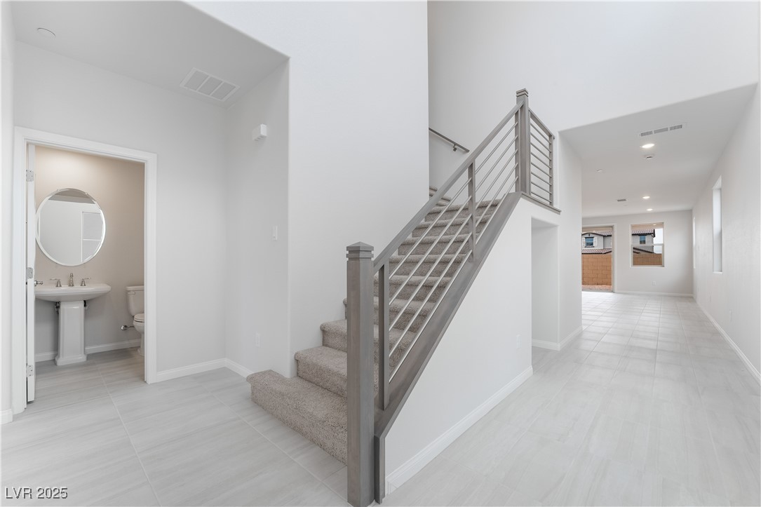 789 Black Palace Street, Henderson, Nevada image 4