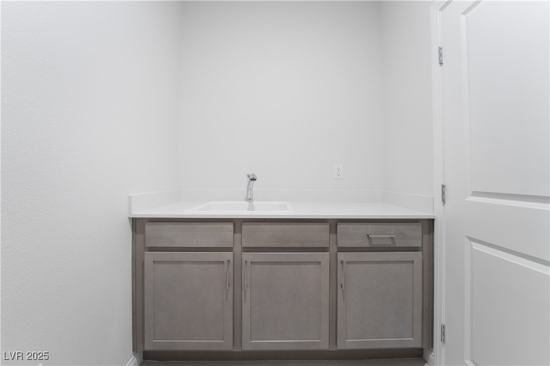 789 Black Palace Street, Henderson, Nevada image 27