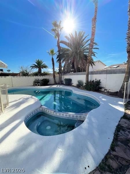 5243 Sunnywood Drive