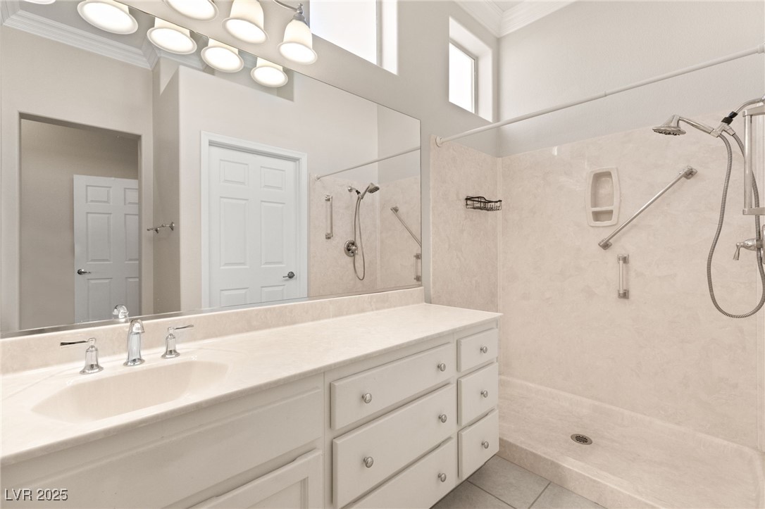 Las Vegas, Nevada 89134, United States, 2 Bedrooms Bedrooms, ,2 BathroomsBathrooms,Residential,Active,103815