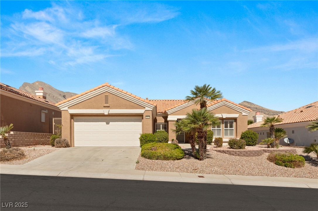 Las Vegas, Nevada 89134, United States, 2 Bedrooms Bedrooms, ,2 BathroomsBathrooms,Residential,Active,103815 Las Vegas, Nevada 89134, United States, 2 Bedrooms Bedrooms, ,2 BathroomsBathrooms,Residential,Active,103815