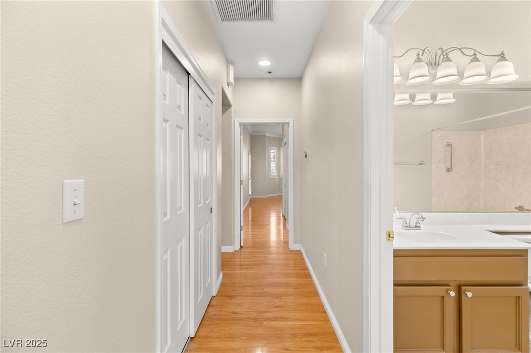 Las Vegas, Nevada 89134, United States, 2 Bedrooms Bedrooms, ,2 BathroomsBathrooms,Residential,Active,103815