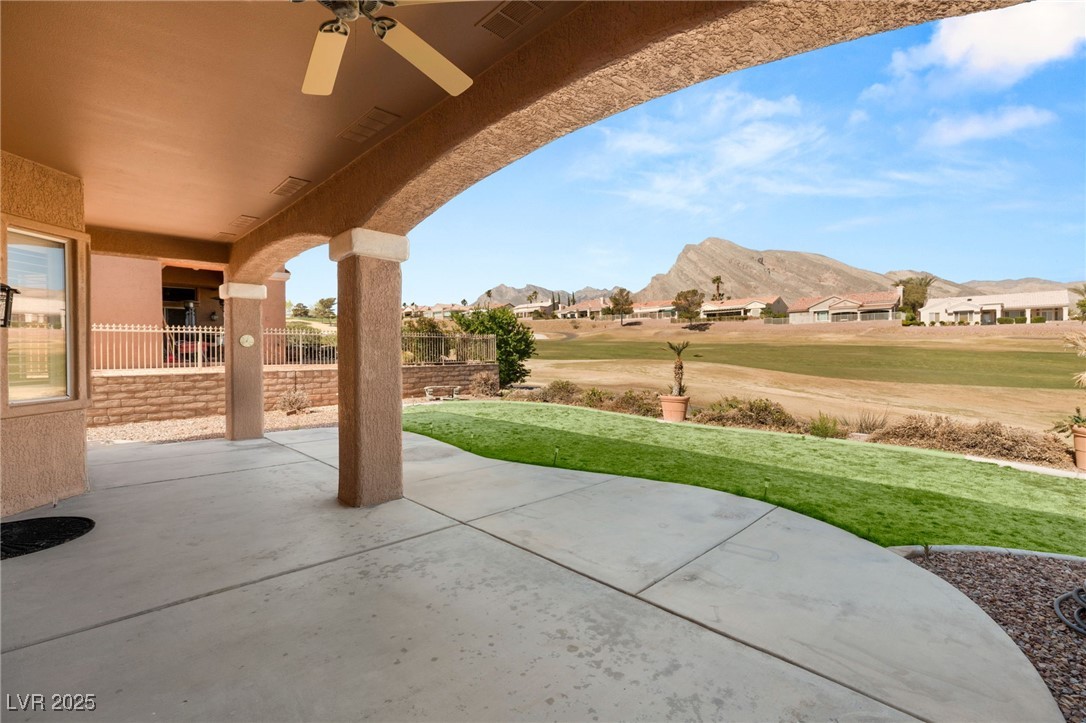 Las Vegas, Nevada 89134, United States, 2 Bedrooms Bedrooms, ,2 BathroomsBathrooms,Residential,Active,103815