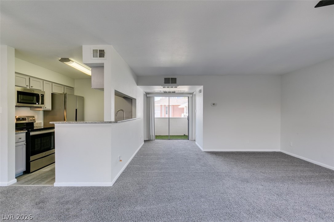 714 Oakmont Avenue 1104