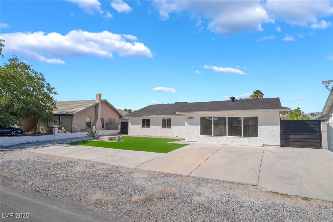 5500 Avenida Vaquero