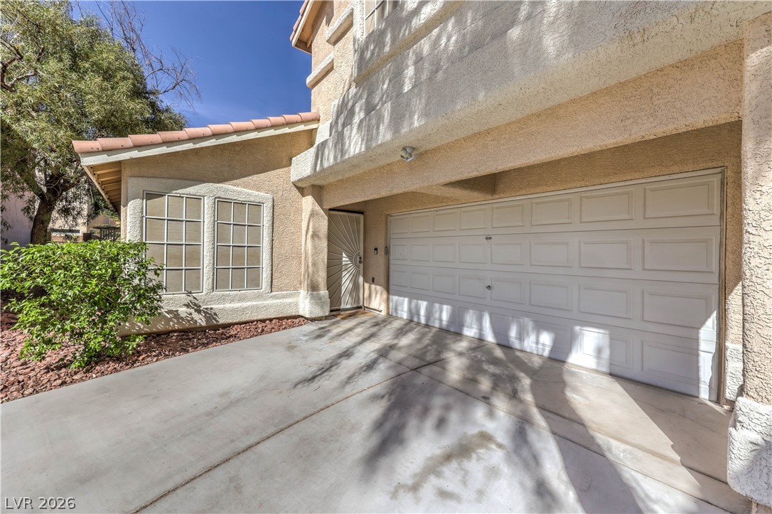 2348 Buffalo Run Avenue