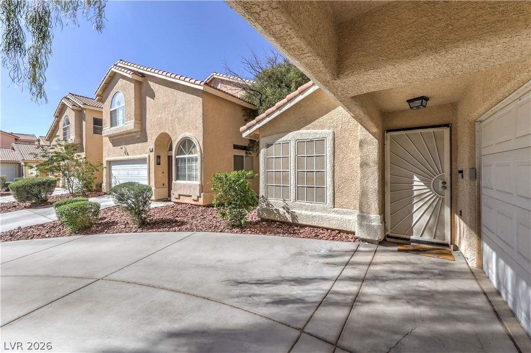 2348 Buffalo Run Avenue