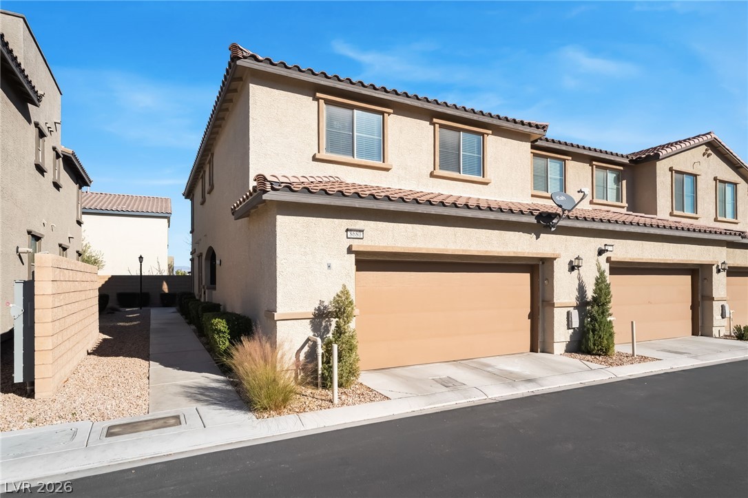 8680 Giant Causeway Avenue