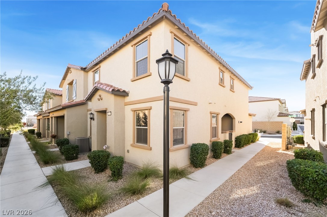 8680 Giant Causeway Avenue