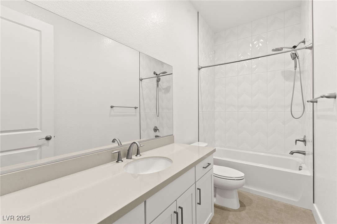 2670 Summit Springs Street, Henderson, Nevada image 37