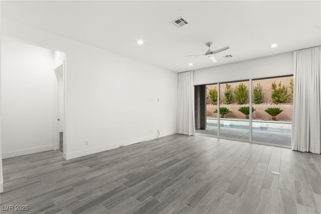 2670 Summit Springs Street, Henderson, Nevada image 11