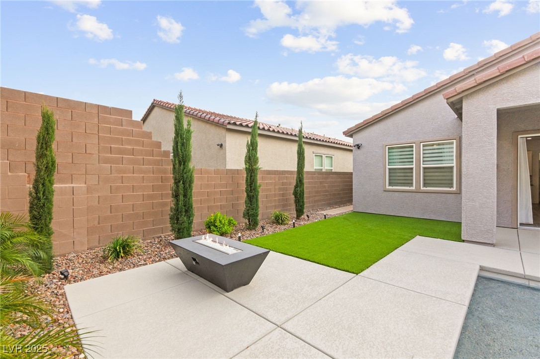 2670 Summit Springs Street, Henderson, Nevada image 46