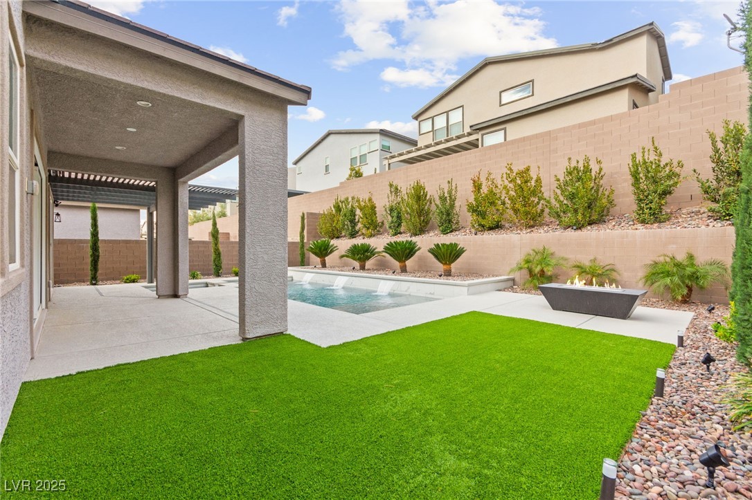 2670 Summit Springs Street, Henderson, Nevada image 47