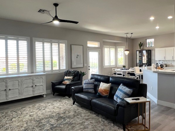 Las Vegas, Nevada 89134, United States, 2 Bedrooms Bedrooms, ,2 BathroomsBathrooms,Residential,Active,191363