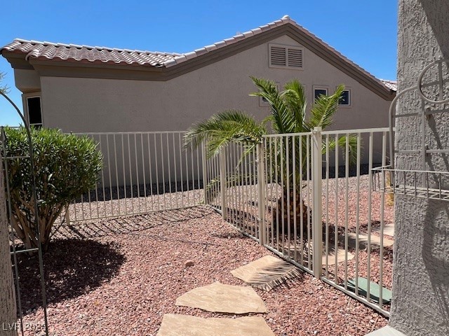 Las Vegas, Nevada 89134, United States, 2 Bedrooms Bedrooms, ,2 BathroomsBathrooms,Residential,Active,191363