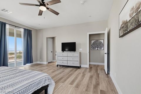 Tiny photo for 724 N Naples Street, Henderson, NV 89015 (MLS # 2792313)