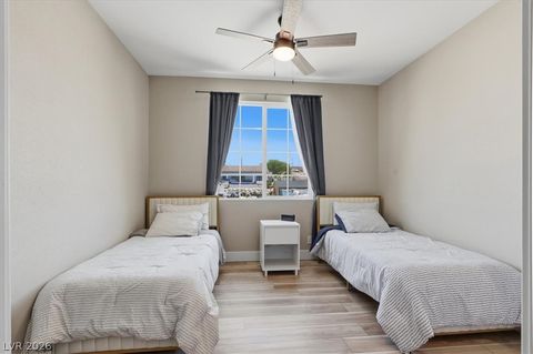 Tiny photo for 724 N Naples Street, Henderson, NV 89015 (MLS # 2792313)