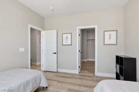 Tiny photo for 724 N Naples Street, Henderson, NV 89015 (MLS # 2792313)