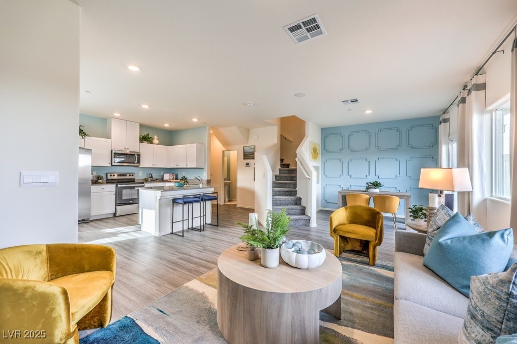 7925 Pandora Sky Street 392