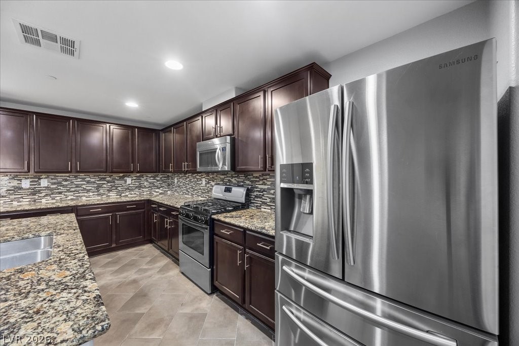 2333 Via Barranca Street