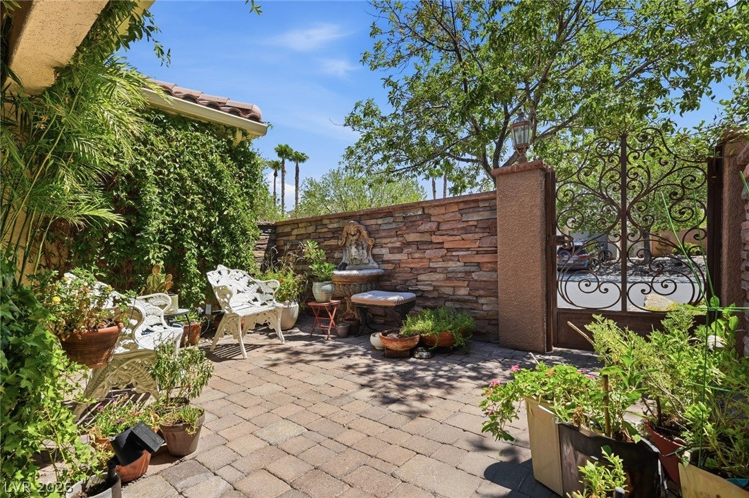 2753 Vikings Cove Lane