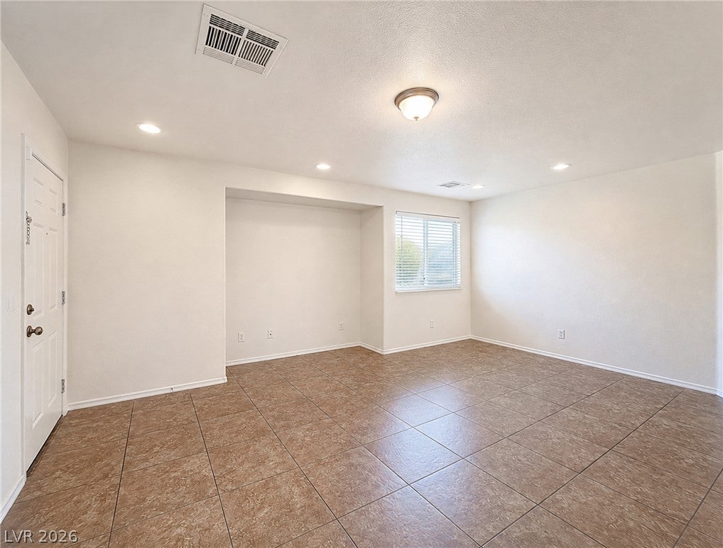 1049 Monte De Oro Avenue