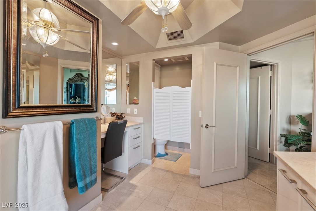 Las Vegas, Nevada 89109, United States, 2 Bedrooms Bedrooms, ,2 BathroomsBathrooms,Residential,Active,195945