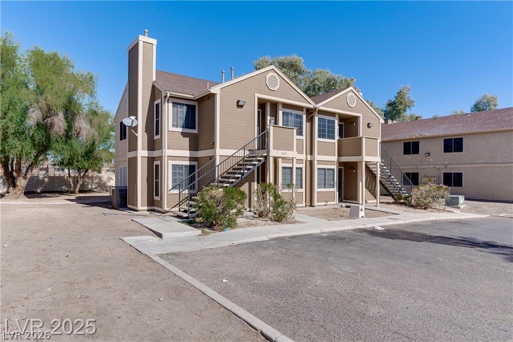 4672 Krissylouise Way